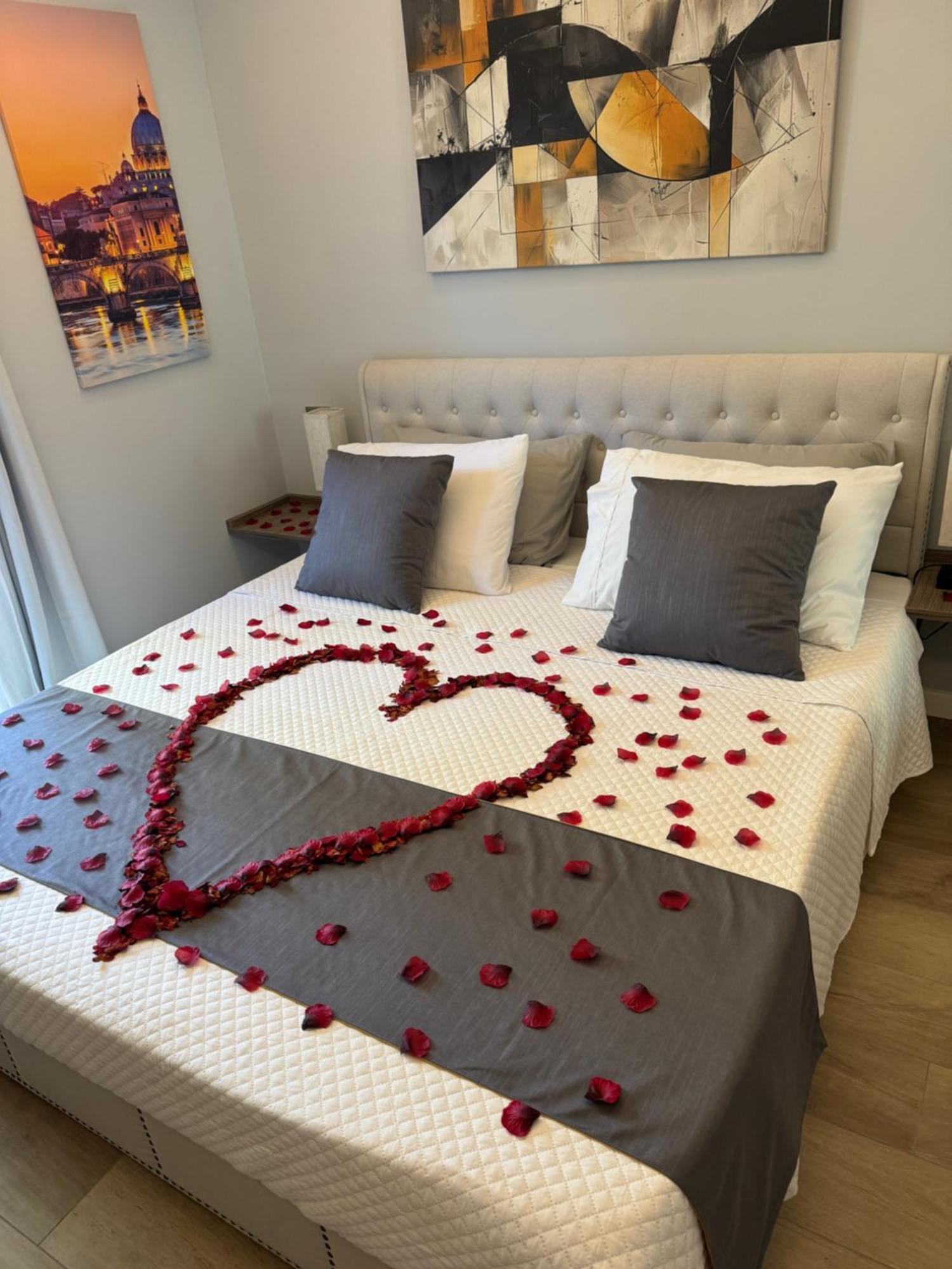 Отель Niky House Roma Экстерьер фото